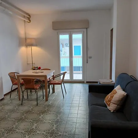 Apartment Cn010 - Cesenatico, Ampio Trilocale Fronte Mare Con Inclusa Cesenatico