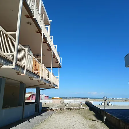 Cn010 - Cesenatico, Ampio Trilocale Fronte Mare Con Inclusa Appartement Cesenatico