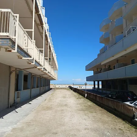 Cn010 - Cesenatico, Ampio Trilocale Fronte Mare Con Inclusa Apartment