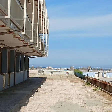 Cn010 - Cesenatico, Ampio Trilocale Fronte Mare Con Inclusa Apartamento Cesenatico